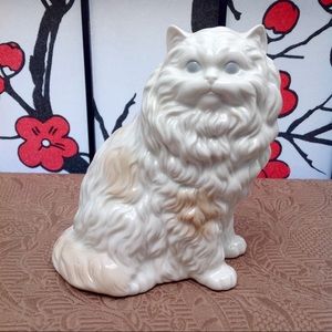 Ceramic Music Box Persian Cat Figurine  - VTG